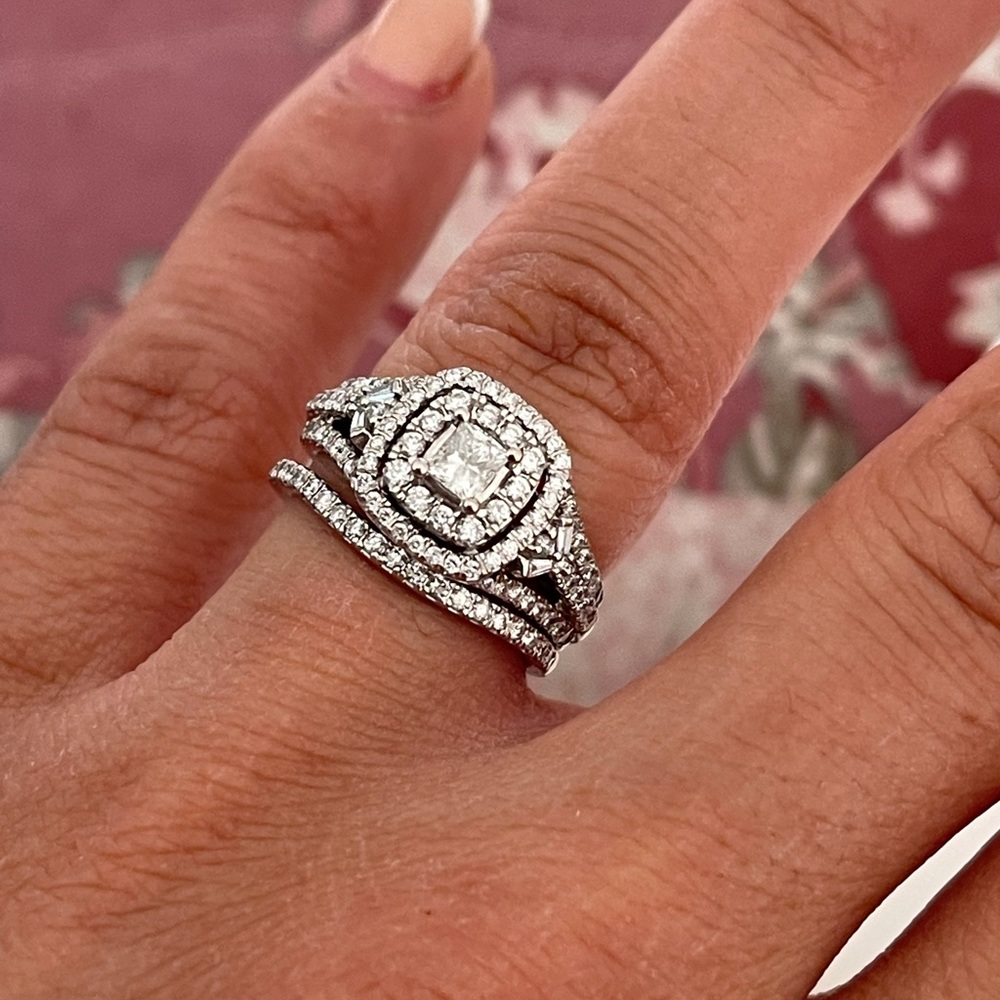 WEDDING RING SET